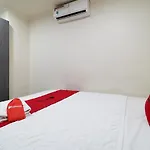 Reddoorz Minh Thu Hotel Cong Lo