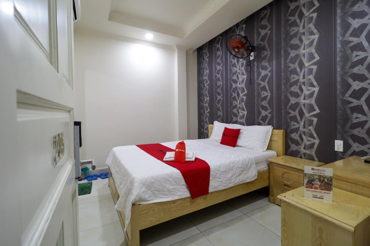 Reddoorz Minh Thu Cong Lo Ho Chi Minh City