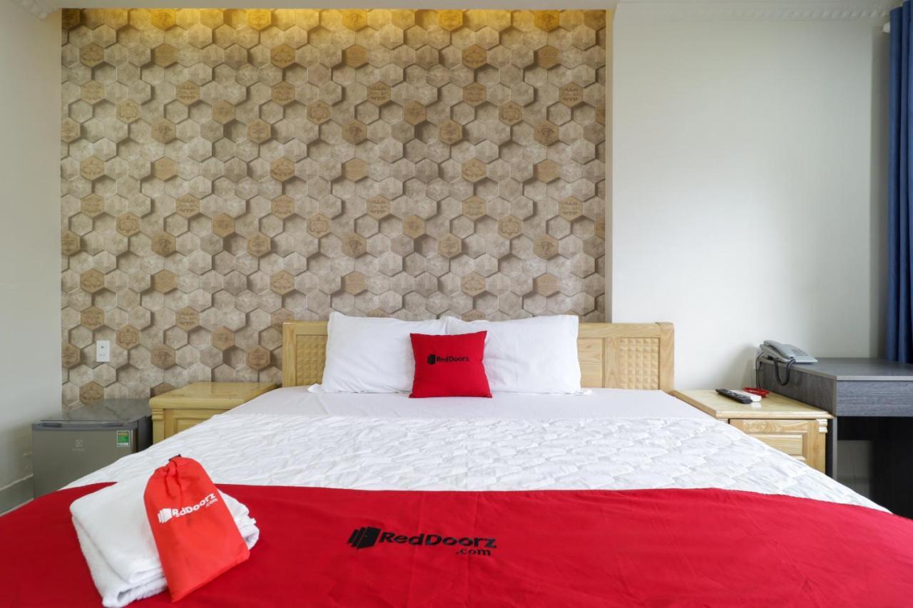 Reddoorz Minh Thu Cong Lo Ho Chi Minh City